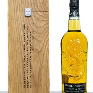 Highland Park 17 Years Old The Light Single Malt Scotch Whisky (700ml)